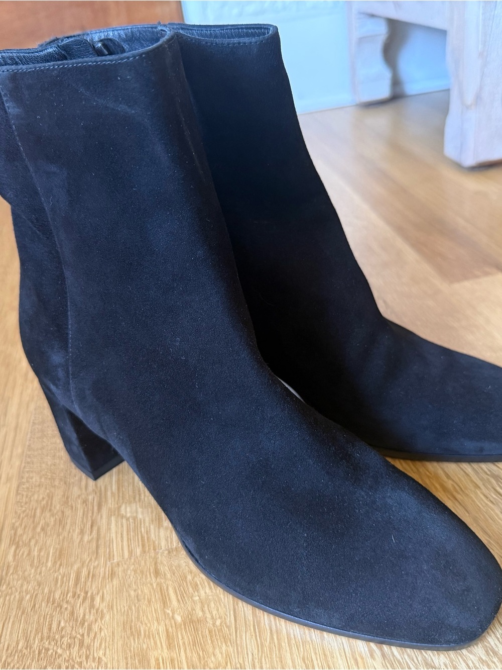 NEW M,Gemi “The Corsa” boots in black suede - size 39 / us 8.5 - never worn